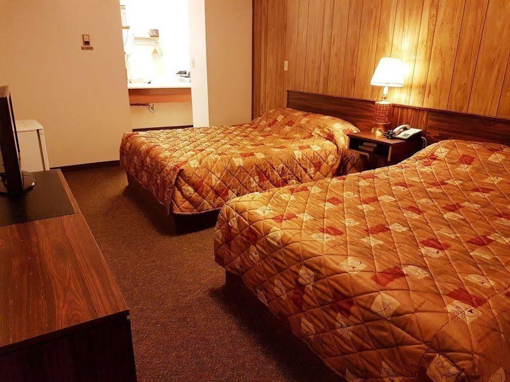 Elk Point Motel & Rv Park Zewnętrze zdjęcie